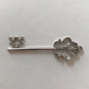 40 pcs key pendant